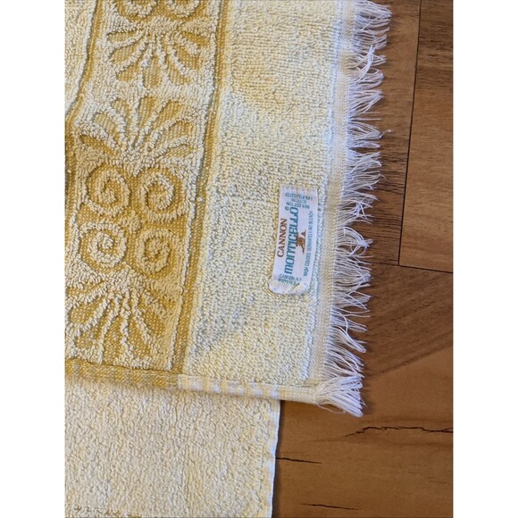 3 Vintage Cannon Monticello Santa Cruz Bath Hand Towels Sculpted Fringe Yellow - Picture 8 of 10